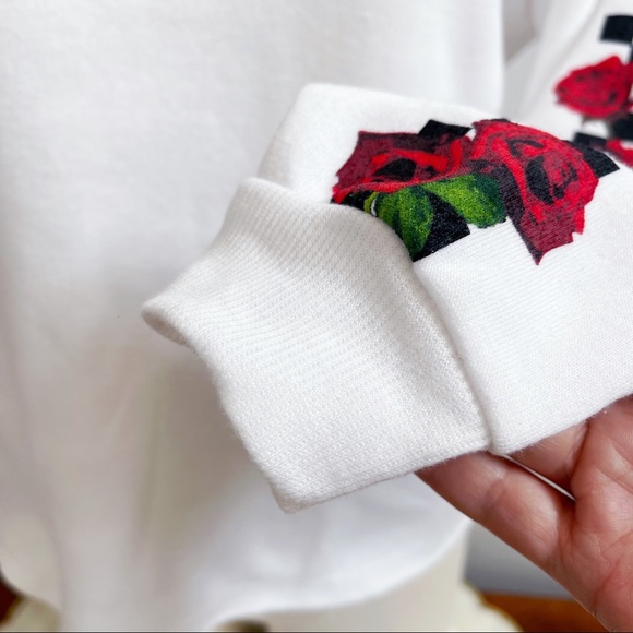 White Black Checkered Red Roses Influenced Hoodie Youth XL - Picture 2 of 14